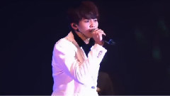 他是一个唱歌也很好听的rapper