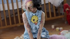 Melanie Martinez - Cry Baby (Behind The Scenes)