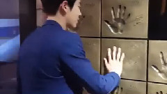 灿烈更新INS视频第二则