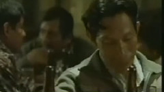 电影<007:大破量子危机>片段之酒吧密谋