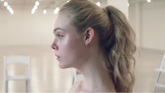 电影<007:大破量子危机>片段之她很可爱