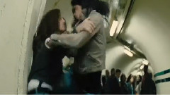 一周精彩视频串烧 电影<速度与激情6>片段之硬汉打女集结重装上阵5