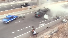 一周精彩视频串烧 电影<速度与激情6>片段之硬汉打女集结重装上阵15