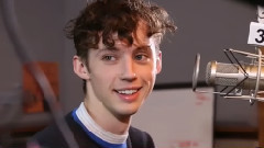 Troye Sivan Talks With 92 PRO-FM