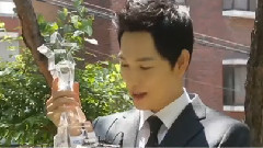 韩国人喜爱的演技偶像 1位