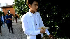 简约大气 黄子韬现身Ports1961春夏男装秀场