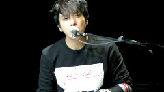 2013上海演唱会容和弹琴