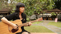 Liyana Fizi - Light Writing Juice Magazine Acoustic Live