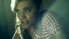 W Spodniach Czy W Sukience