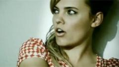 W Spodniach Czy W Sukience