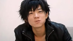 午夜中的影子男孩