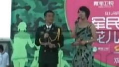 花儿八一走进军营