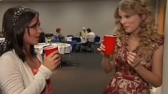 Make A Smoothie & Learn How To Use The Jucier