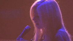 Avril Lavigne - Forgotten