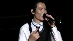 萧敬腾 - 只能想念你