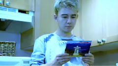 偷偷说一万遍我爱你