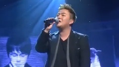 微笑中映照的你