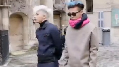 Gentleman Log In Paris Fashion Week