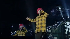 灿烈Solo Rocket Dive