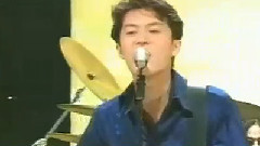 雨のメインストリート