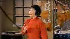 彭丽媛 - 一道道水来一道道山