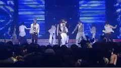 各色打歌服混合