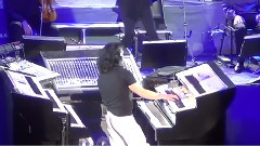 Yanni 05