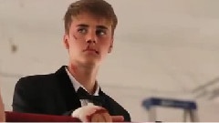 Fights Back in The Boxing Ring