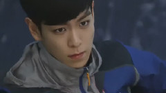 2014 MILLET 画报模特T.O.P和朴信惠问候影像