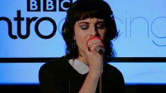 Ren Harvieu - Open Up Your Arms