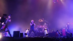 激しさと,この胸の中で絡み付いた灼熱の闇