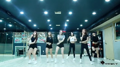 I LIKE U TOO MUCH 练习室