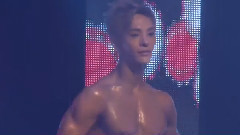 Beat Win成员健身比赛视频