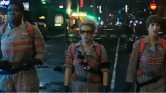 电影<超能敢死队>片段2