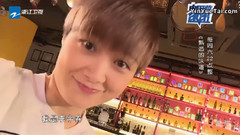 李宇春 - 预告片段:李宇春现身菜场 亲民开唱引轰动 熟悉的味道