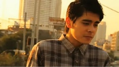 August Band,Pchy - 爱情不是一切