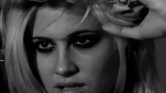 Cry Me Out - Photo Shoot