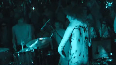 Yeah Yeah Yeahs - Kiss, Kiss