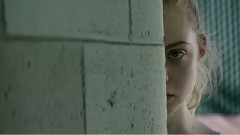 电影<霓虹恶魔>先行版预告片2