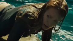 电影<鲨滩>预告片2