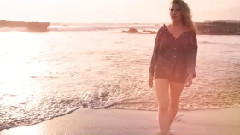 Molly - Maybe I Love You