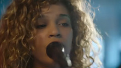Izzy Bizu - White Tiger (Spotify Buzz Session)