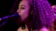 Corinne Bailey Rae - Put Your Records On