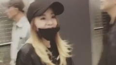 2NE1,Sandara Park - 米兰马尔彭萨机场入境