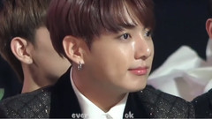 果果脸部的小表情田柾国