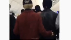 护着田柾国腰的朴智旻