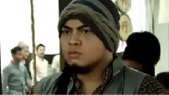 电影<大英雄小男人>精彩片段1