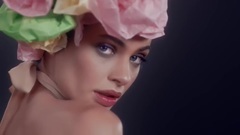 Yalın - Sesinde Aşk Var