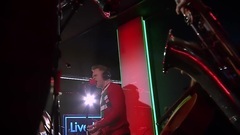 Olly Murs - Christmas (Baby Please Come Home)