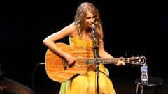 The Best Day现场& She's Out Of My Life